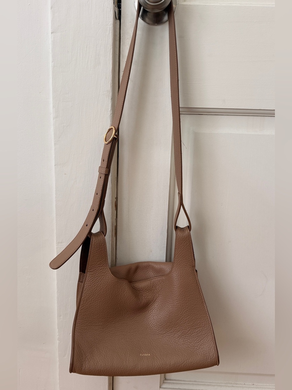 Cuyana Double Loop Bag - Cappucino